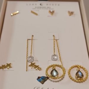 5 PAIRS OF INTERCHANGEABLE EARRINGS BY LUNA NORTE